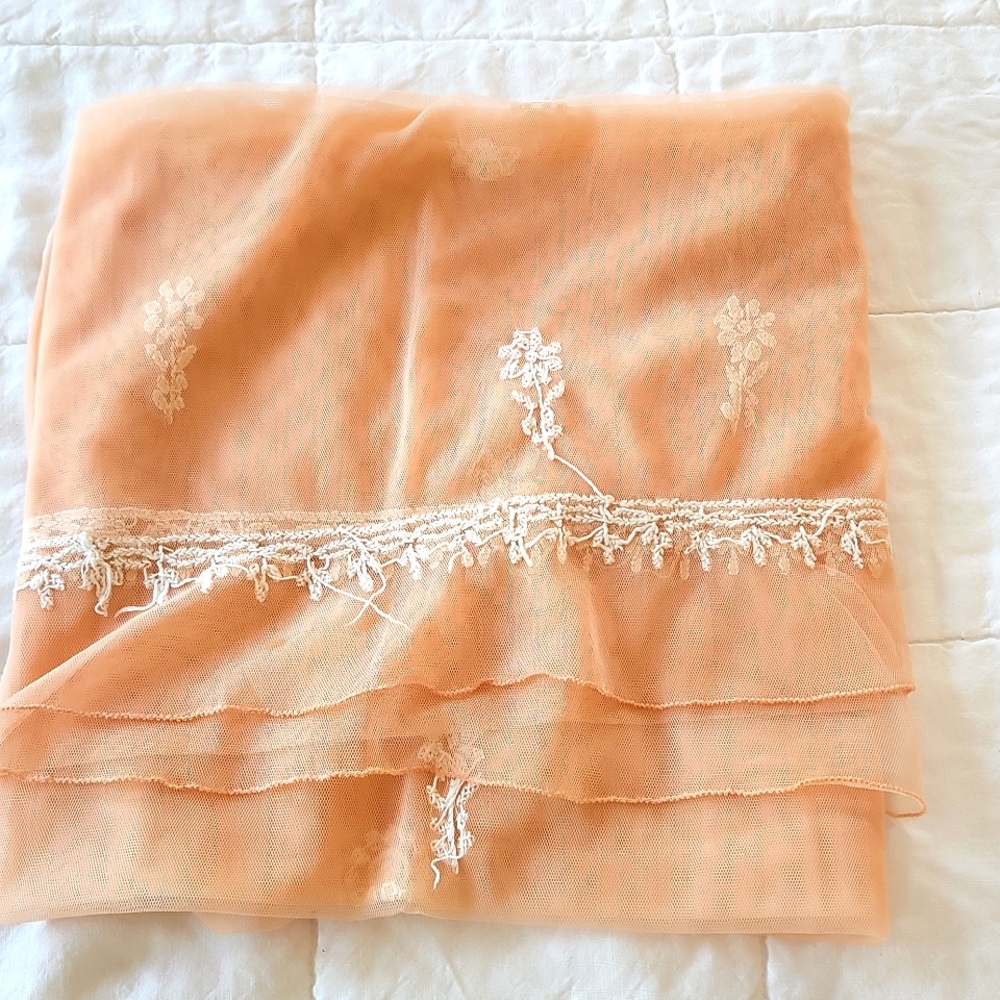 Women's chikan peach net dupatta